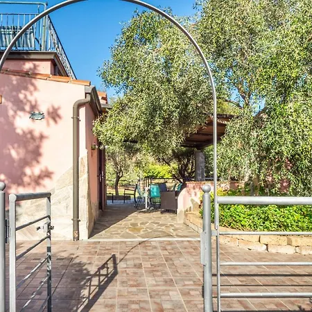 Holiday home Domus Villetta *