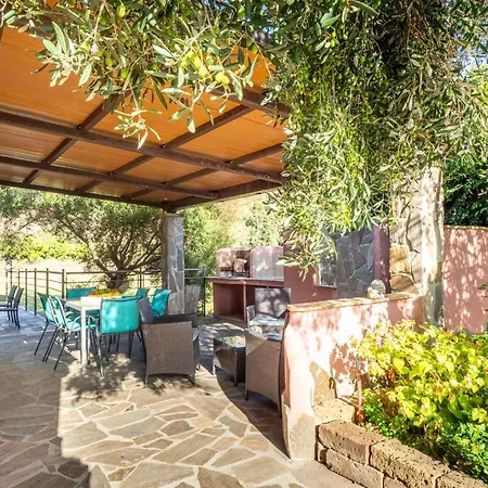 Holiday home Domus Villetta Chia
